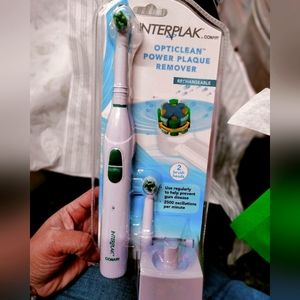 Rechargeable interplak toothbrush